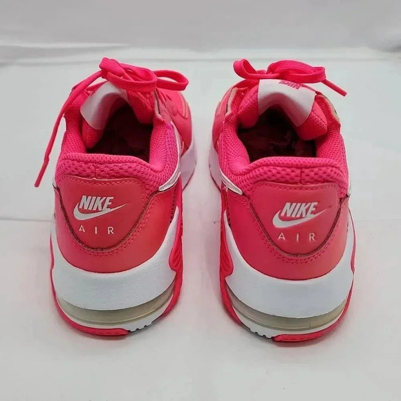 Nike Womens Air Max Excee Athletic Running Sneaker Shoes Hyper Pink White Size 7 - Picture 4 of 9